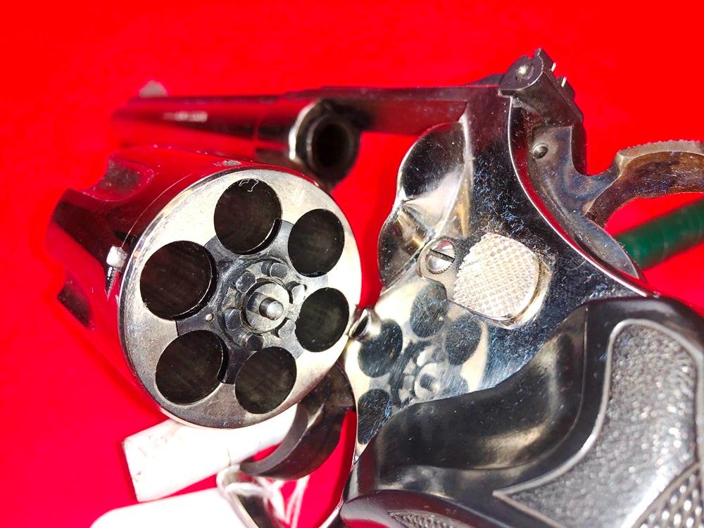 S&W M.29-3, Nickel, 44 Magnum, 6" Bbl. w/Wood Grips, Box & Wood Case, SN:N888022 (Handgun)