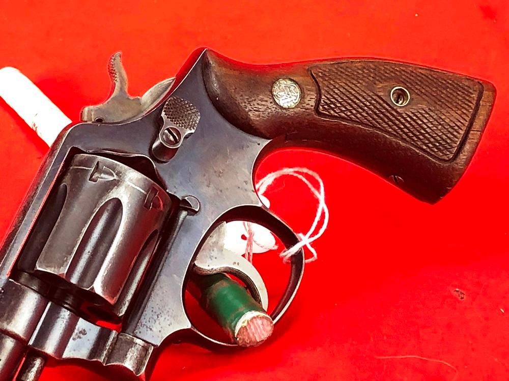 S&W Snub Nose 38-Spl., SN:120700 (Handgun)