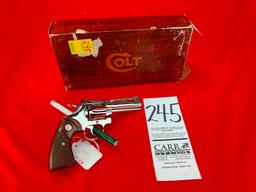 Colt Diamondback 38-Spl., Nickel, 4" Bbl., SN:R38275, Org. Box (Handgun)