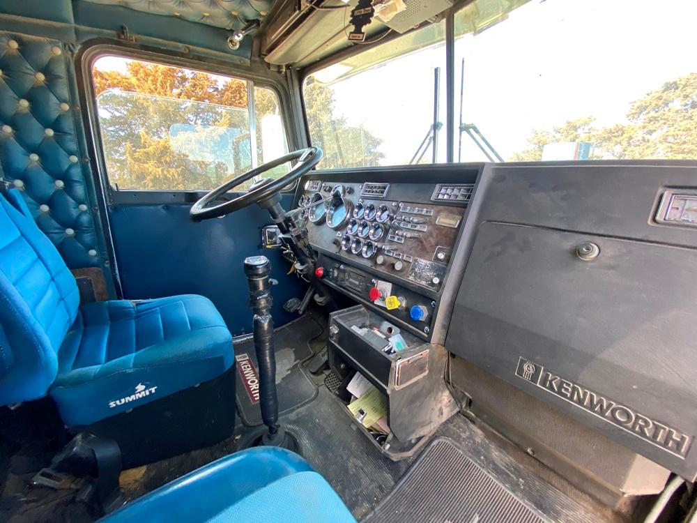 1987 Kenworth, 049,490 Miles, 13- Speed 3406B Cat Engine