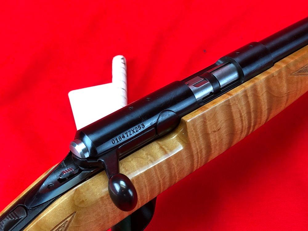 Browning T-Bolt, 17 HMR, SN:01847ZX253 Maple Stock, NIB