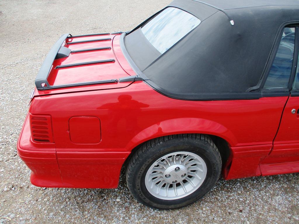 1990 Ford Mustang GT Convertible