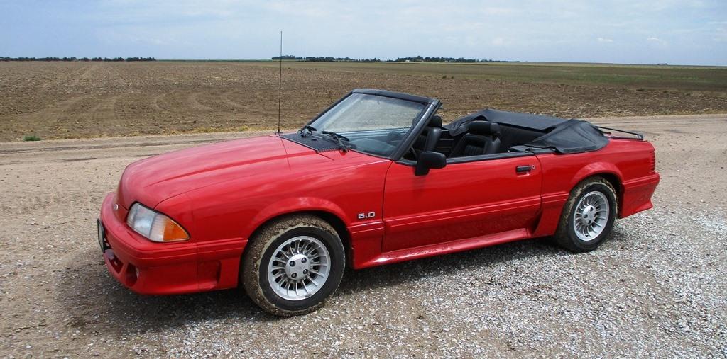 1990 Ford Mustang GT Convertible