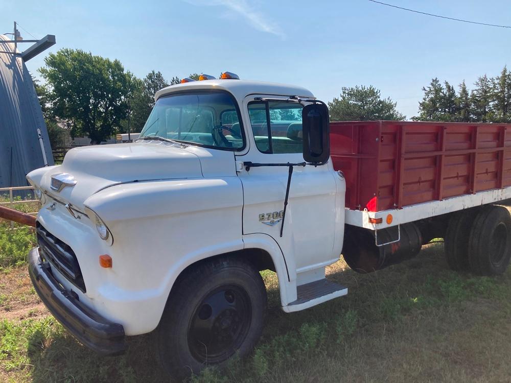 1955 Chevrolet with grain bed