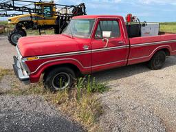 1978 Ford F-150 Ranger w/ Fuel Tank