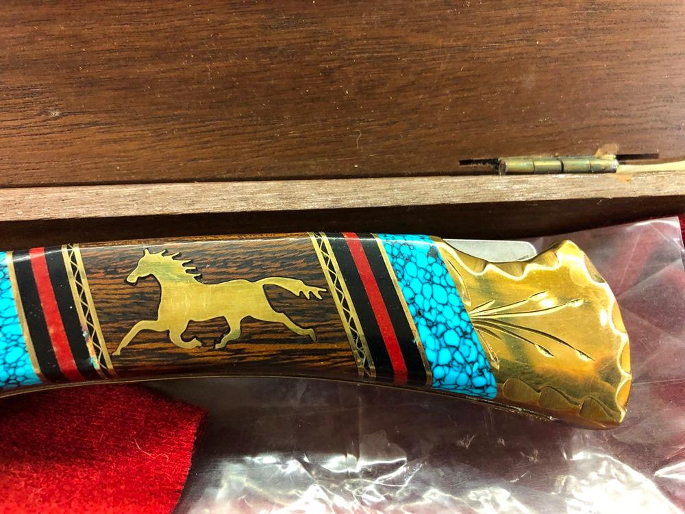 Buck Custom Navajo Artist Dave Yellow Horse Folder