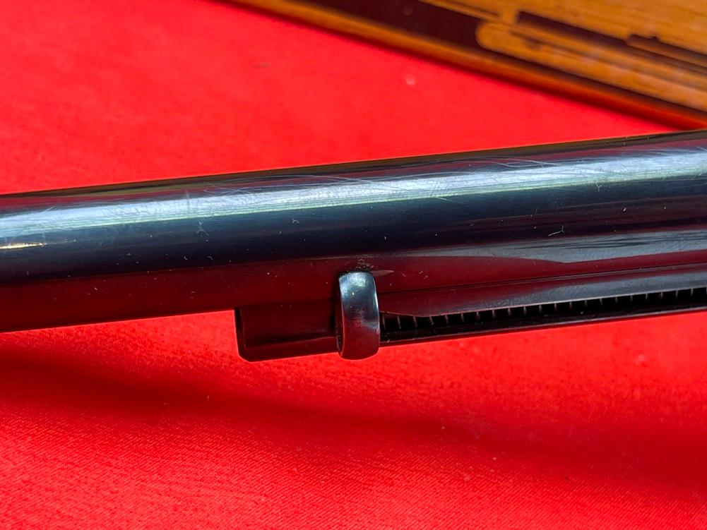 Uberti P, 32-20, Revolver, w/ Box, SN:158549 (HG)