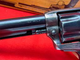 Uberti P, 32-20, Revolver, w/ Box, SN:158549 (HG)