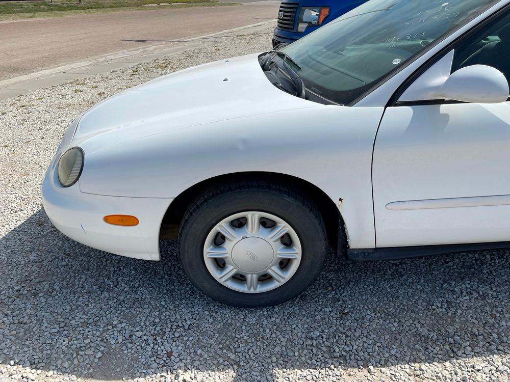 1996 Ford Taurus 6L, 141,312 Mi.