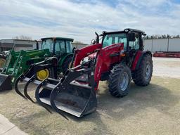 Massey Ferguson 4707 Tractor w/FL3615 Loader