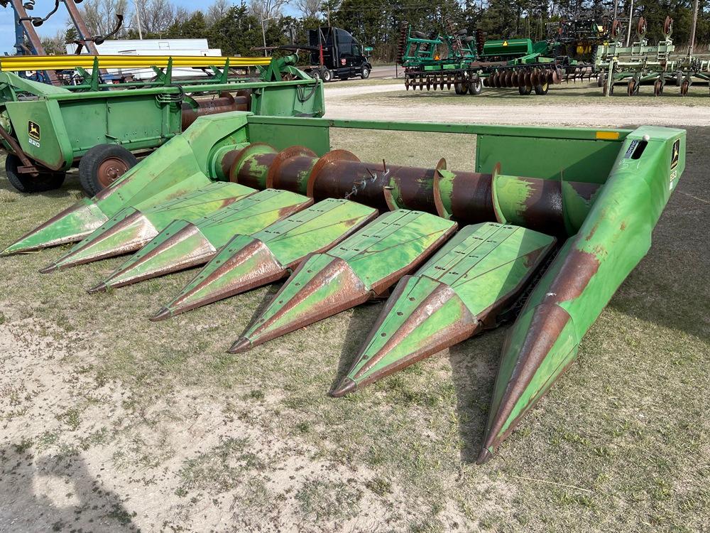 JD 653A 6 Row Header