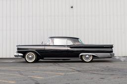 1959 Ford Skyliner