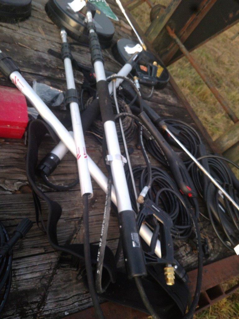 Pressure Washer Extend wands x2 various hoses wands