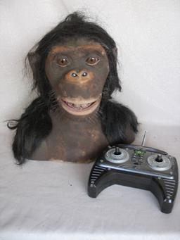 Animatronic Alive Wowee Chimpanzee 28cm with remote control and scarce user