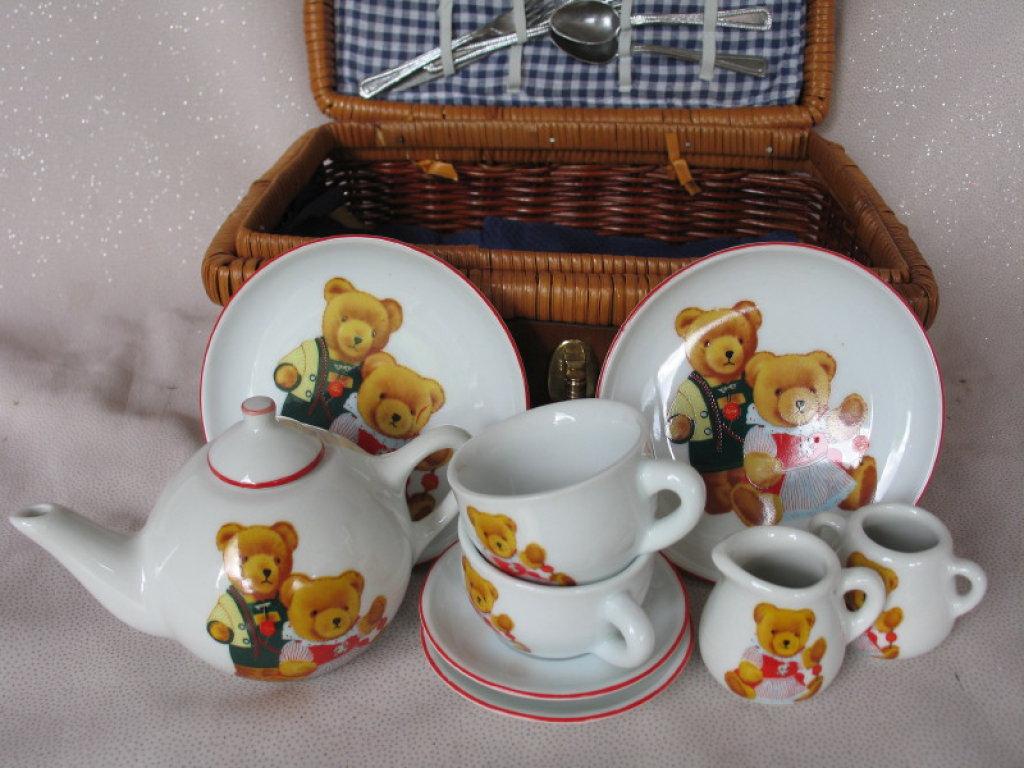 German Reutter doll / bear tea picnic set in basket with bear pattern  Two