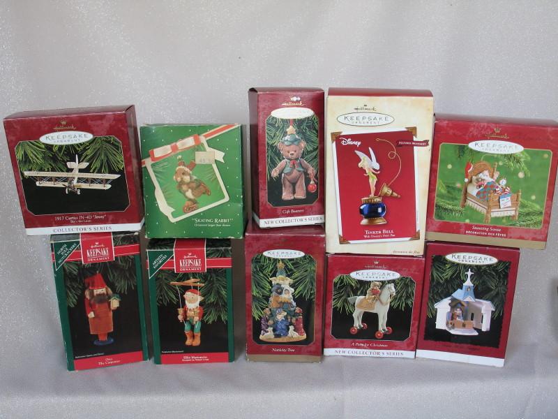 Collection of 45 boxed Hallmark Xmas / Holiday tree ornaments 1998-2006 inc