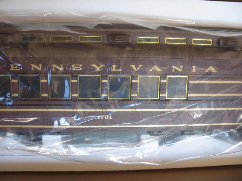 Six boxed craft train US Aristo Heavyweight "Pennsylvania" Passenger Cars,