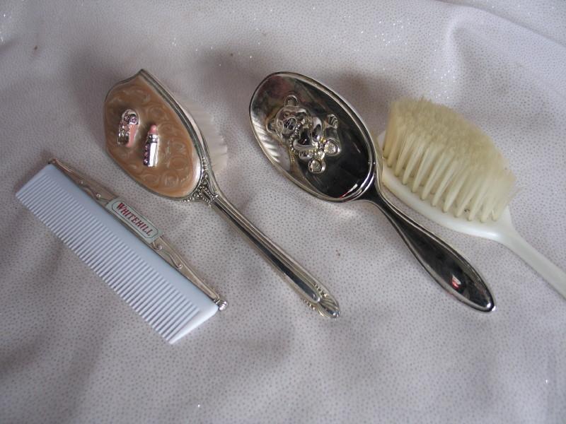 Christening type Silver plate bear hair brush / serviette ring / 2 spoons /