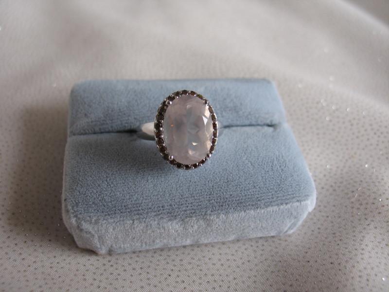 Ladies 14K White Gold Diamond & Rose Quartz dress ring, stamped 14K. Rose Q