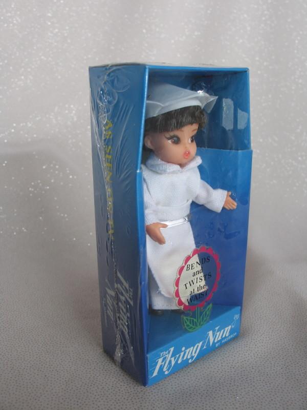 Rare sealed NRFB Hasbro "Flying Nun" 11.5cm doll 1968 from TV show with Sal