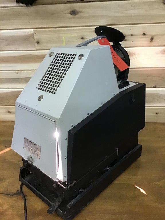 VINTAGE OPAQUE PROJECTOR