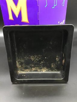 STANDING ASHTRAY