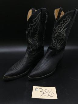 COWBOY BOOTS