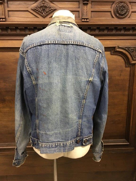 LEVI'S DENIM JACKET