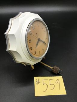 VINTAGE GENERAL ELECTRIC WALL CLOCK