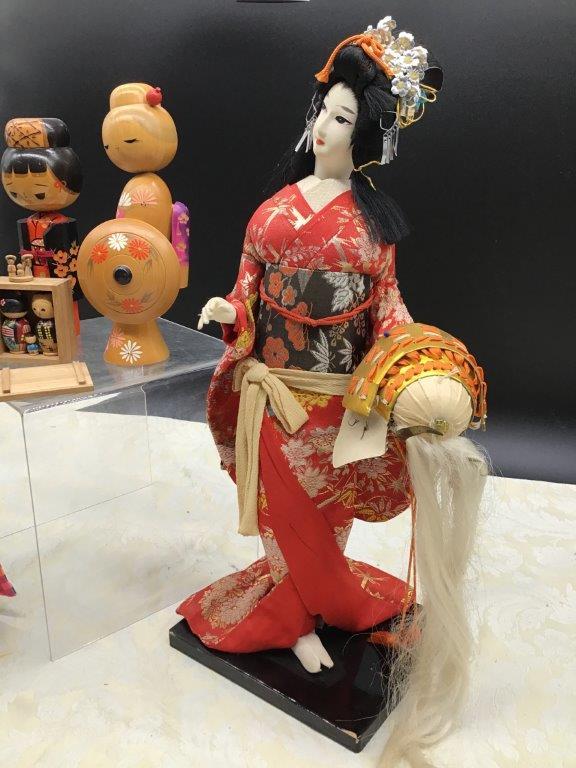 JAPANESE DOLL COLLECTION