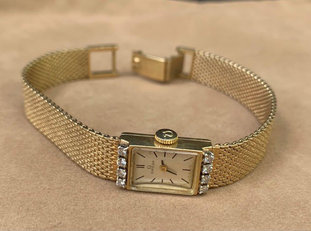 VINTAGE 14K AND DIAMOND OMEGA LADIES WRISTWATCH