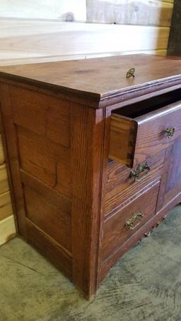 ANTIQUE SMALL DRESSER