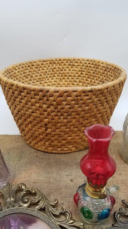 DECORATIVE WEAVED BASKET AND ART