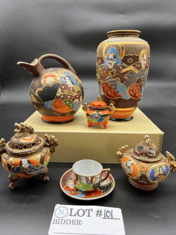 NIPPON VASE LOT