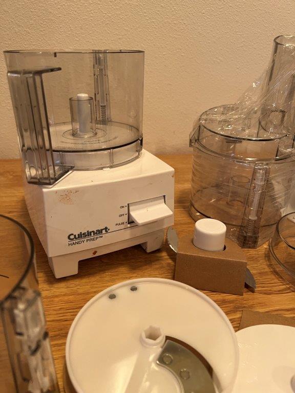 CUISINART FOOD PROCESSOR LOT