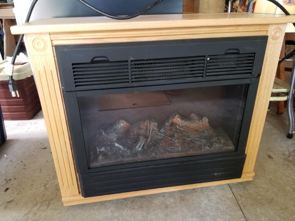 ELECTRIC FIREPLACE LOT