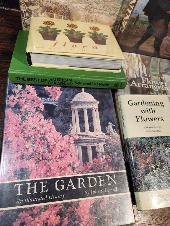 "Garden Alphabet", "Illustrated History Gardening"