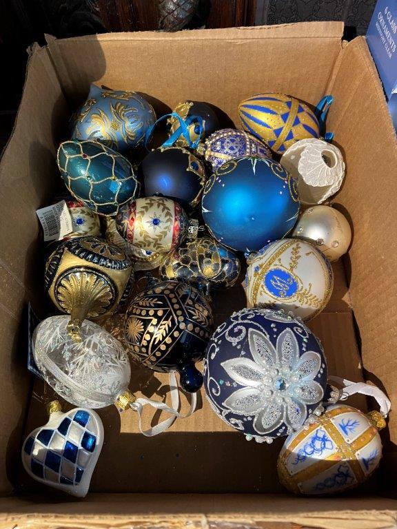 Boxed Sets of Christmas Ornaments, "Bell" Ornament