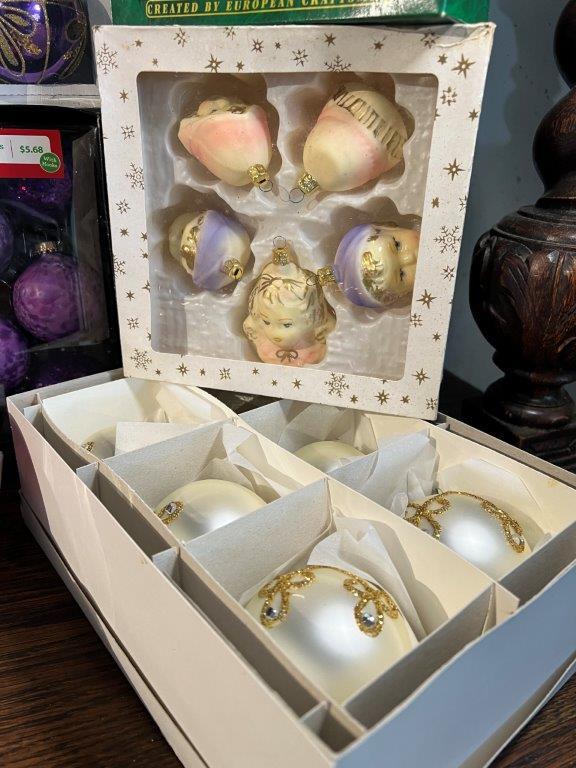 Boxed Sets of Christmas Ornaments, "Bell" Ornament