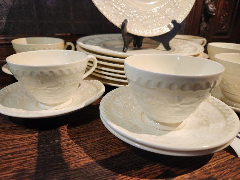 Wedgewood Wellesley China Set