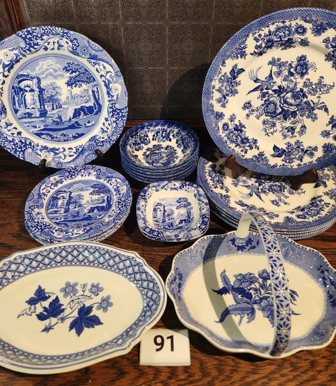 Spode "Italian Blue Room Collection" Plates