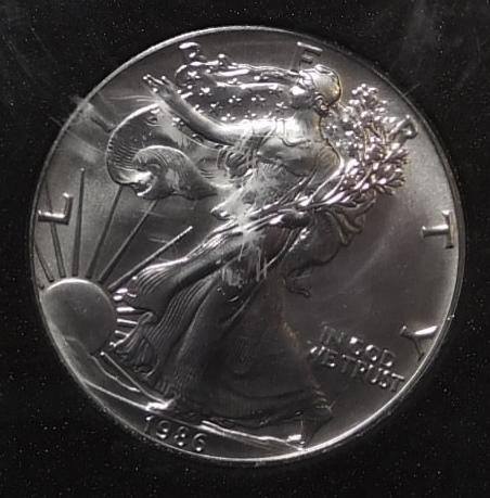 1986 SILVER EAGLE UNC