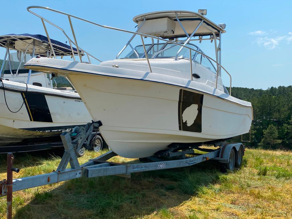 25' COBIA CUDDY CABIN BOAT WITH MERCURY 275 MOTOR CBA040SWL900 / 1B734084 Motor Not Running