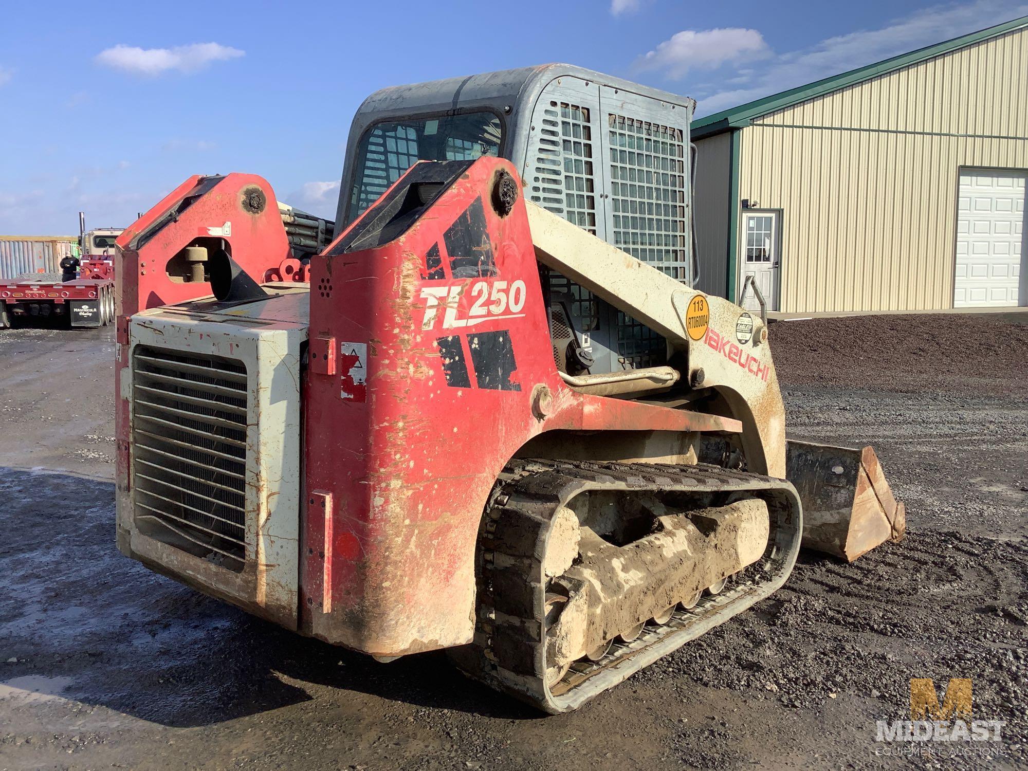 2011 Takeuchi TL250