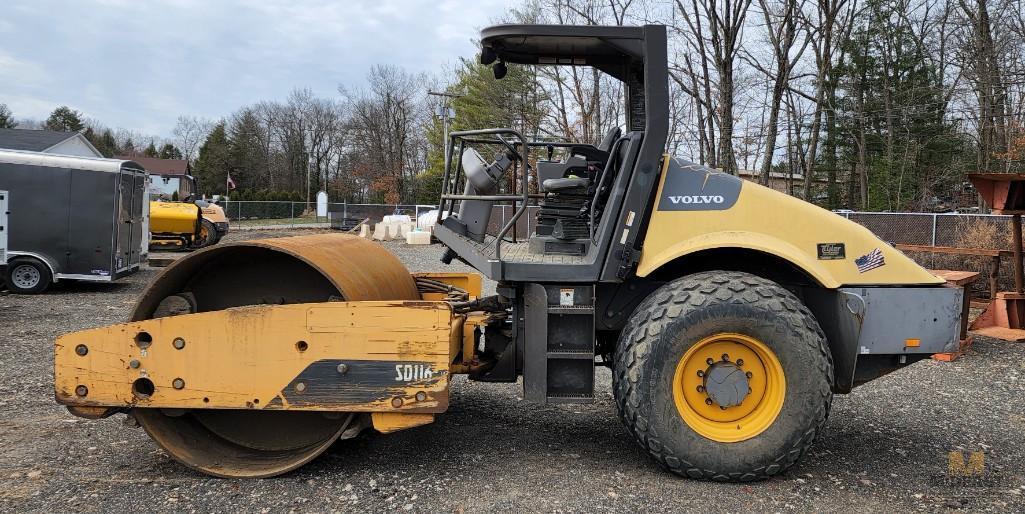 2011 Volvo SD116DX Vibratory Roller