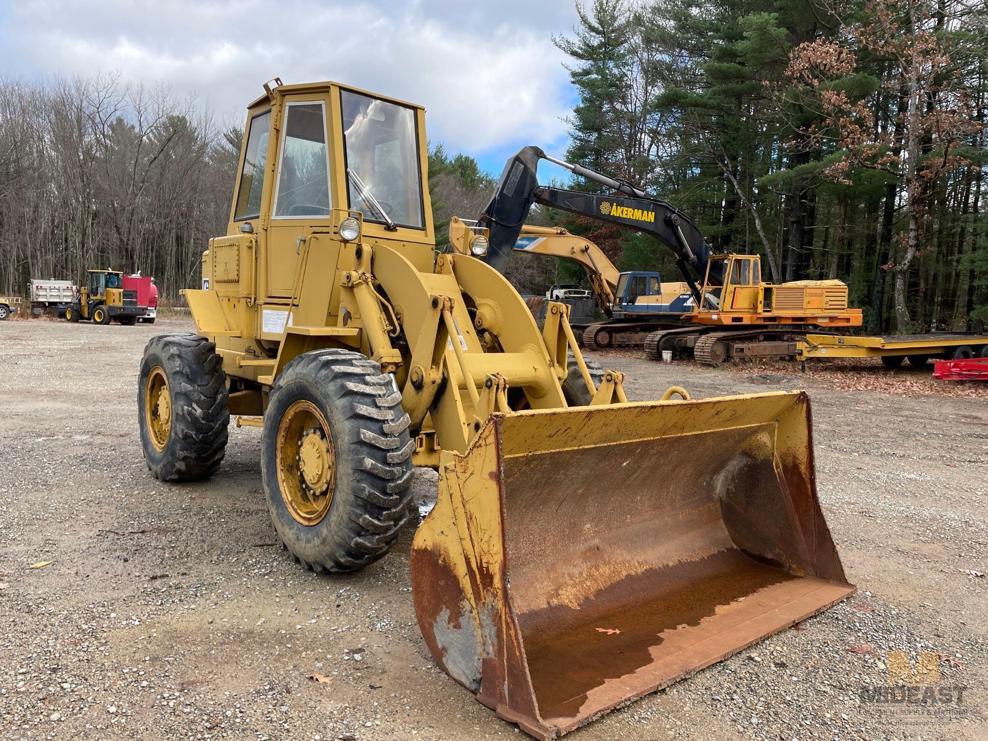 1973 CAT 920 Wheel Loader