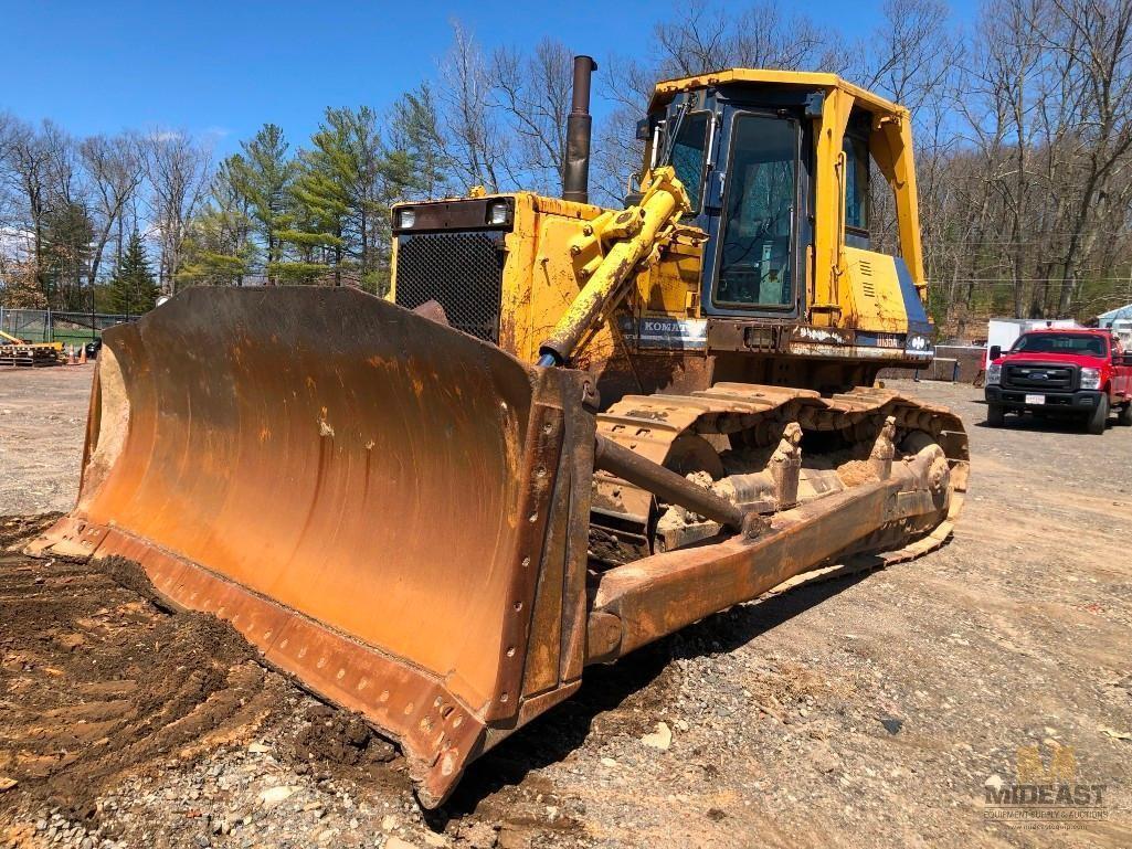 1989 Komatsu D135A Dozer