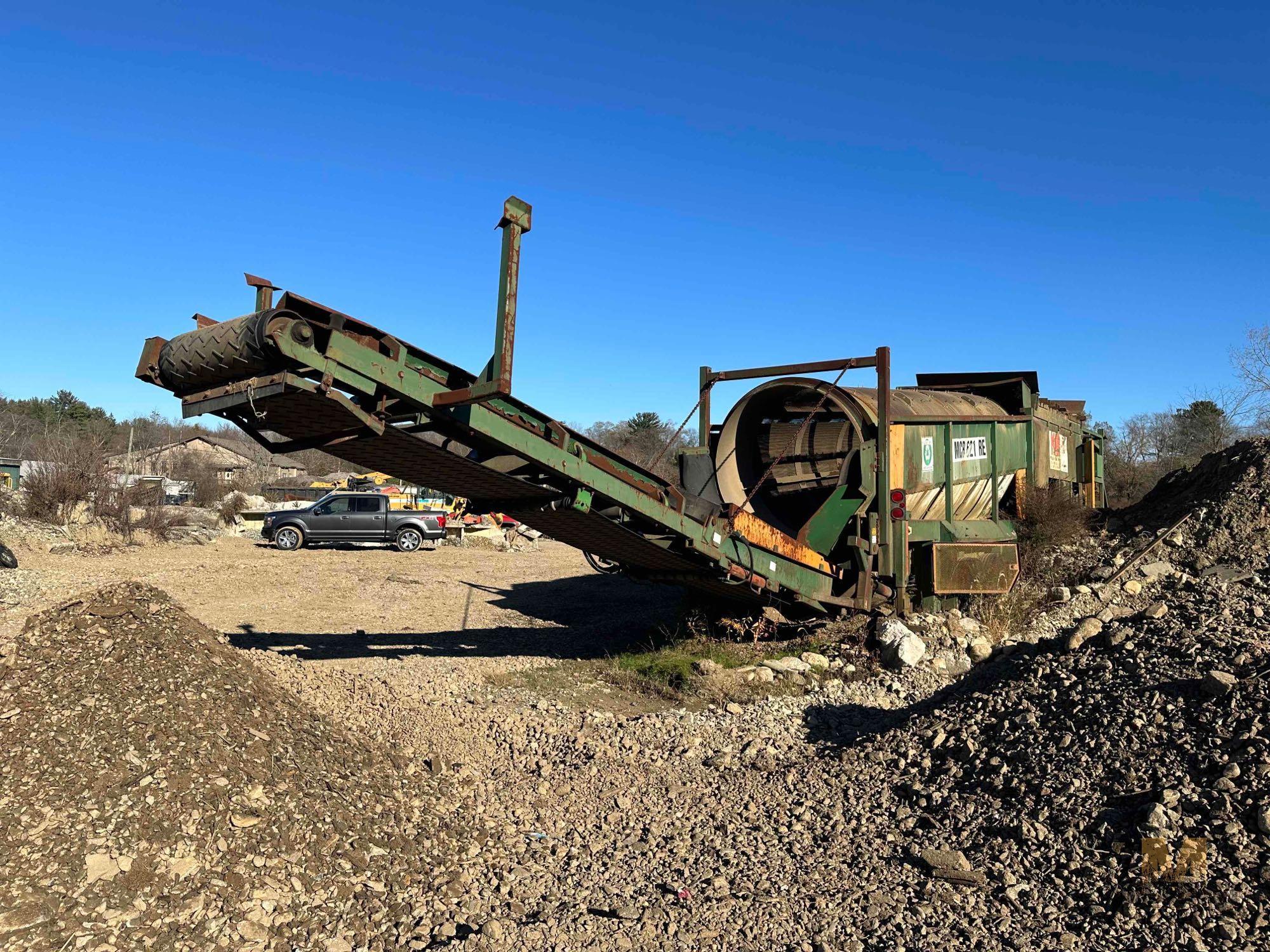 2002 McCloskey 621 Trommel Screener, s/n 11026