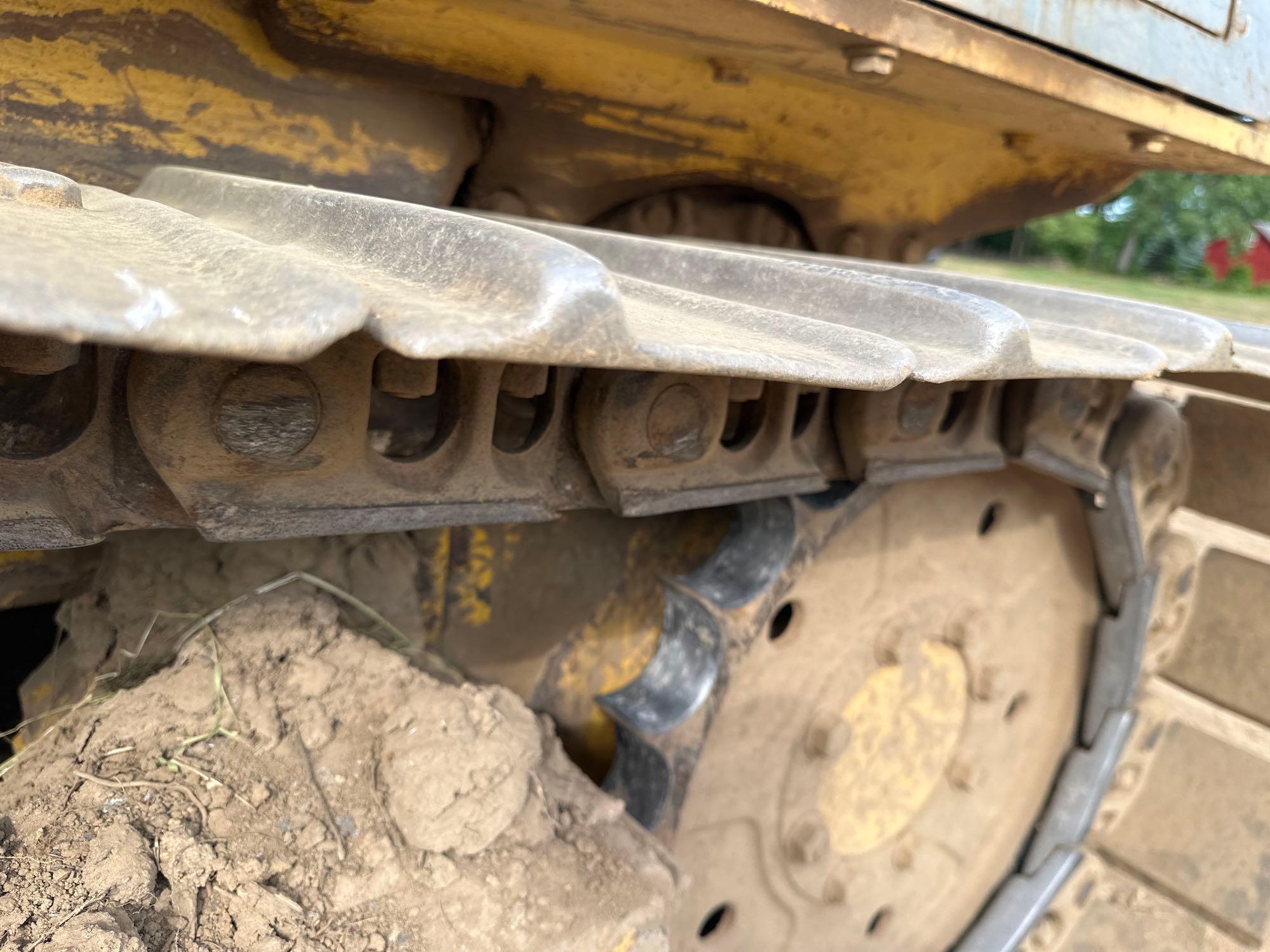 1999 Komatsu D38E-1 Dozer