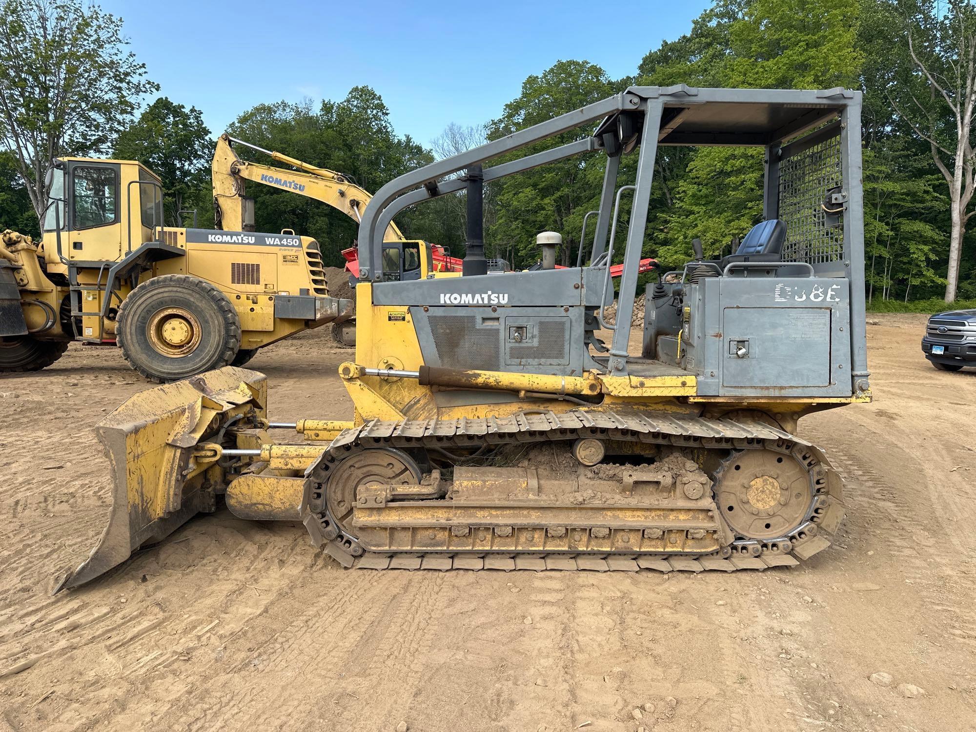 1999 Komatsu D38E-1 Dozer